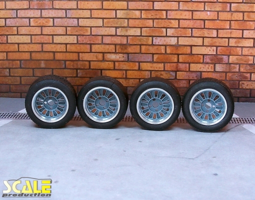 13" Alpina