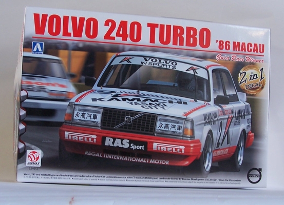 Beemax Volvo 240 Turbo