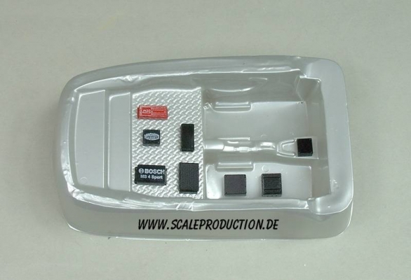 Elektronik-Boxen und LCD Displays